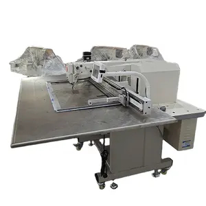 Máquina de coser industrial de gran escala, máquina de coser automática de fábrica con patrón computarizado