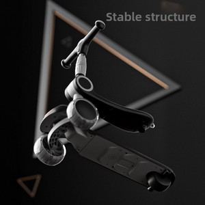 Trottinette pliable 3 roues en plastique pour enfants 2026 avec lumières musicales et fonction anti-basculement, à pousser et à glisser, pour les 3 ans et plus - Product Image 3