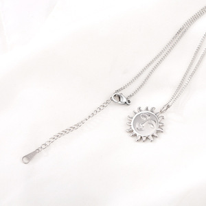 Collar con Colgante de Sol de Dibujos Animados, Acero Inoxidable, Joyería Minimalista de Moda, Regalo - Product Image 3