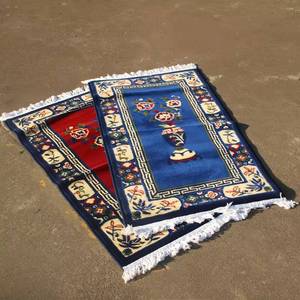 Alfombra tejida acolchada lavable de alta gama con base antideslizante, tapete de oración musulmán, alfombra religiosa para el hogar - Product Image 1