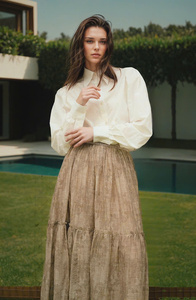 Jupe décontractée élégante en mousseline de soie à imprimé crépuscule Collection d'automne Taille tombante Services ODM pour femmes Fabriqué au Vietnam - Product Image 5