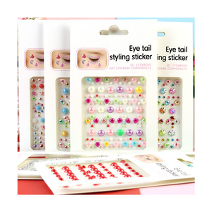 Accesorios <span class=keywords><strong>de</strong></span> maquillaje <span class=keywords><strong>de</strong></span> Ojos <span class=keywords><strong>de</strong></span> diamante <span class=keywords><strong>de</strong></span> color AB Maquillaje facial Pegatinas <span class=keywords><strong>de</strong></span> diamantes Escenario para niños Pegatinas faciales - Product Image 5