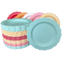 Assiettes en plastique ondulées jetables de qualité supérieure, parfaites pour les événements traiteur et les réceptions à domicile