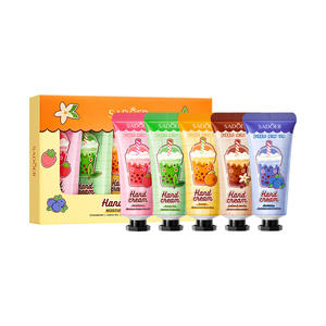 SADOER Coffret de Crèmes Mains Parfumées Lait et Fruits pour Automne/Hiver, Fabriqué à Guangzhou, 5x20g, Produit de <span class=keywords><strong>Beauté</strong></span> et Soins Personnels - Product Image 1