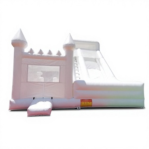 Château gonflable géant d'extérieur pour enfants, structure de jeux gonflable blanche avec toboggan - Product Image 1