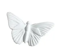 2021 hot selling simple Nordic style home decor background soft decoration ceramic wall butterfly craft wall hanging decor