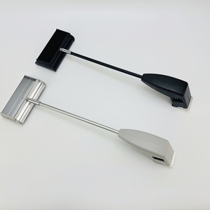 Kit d'éclairage portable pour stand d'exposition avec bras long LED 25W 3000K/4000K/6500K et câble connectable - Product Image 4