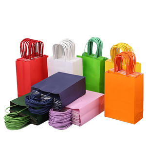 Sacchetti di Carta Kraft Marrone Biodegradabili e Riciclabili con Manici, Personalizzabili con Serigrafia, per Scarpe, Abbigliamento, Shopping e Regali - Product Image 2