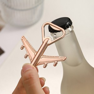 Bán Buôn Sáng Tạo Retro Thân Thiện Với Môi Đám Cưới Thép Không Gỉ Máy Bay Keychain Bia Mở Chai Corkscrews Mở - Product Image 2