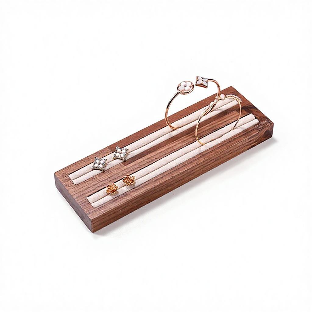 วอลนัทสีน้ำตาล ยาว 2 ช่อง แหวนทอมมี่กำมะหยี่