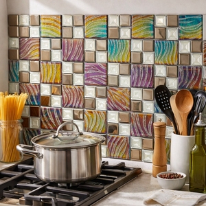 Mosaïques en verre cristal carrées multicolores pour cuisine et salle de bain, les plus vendues en Chine, idéales pour les espaces intérieurs humides - Product Image 5