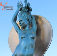 Sculpture en bronze et en laiton sur mesure - « Danseuse dans le vent, Danse lumineuse fluide » - un hommage à la déesse de la nature