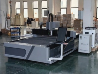 Machine de découpe laser à fibre grand format 4020 CNC pour tôles en acier au carbone et en acier inoxydable épais