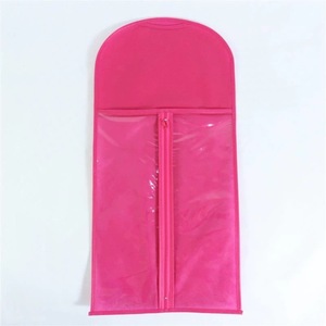 Home Salon Organizer Pink/Black Long Hair Extensions <strong>Storage</strong> <strong>Bag</strong> Non-Woven Dust Proof Wigs <strong>Carrier</strong> <strong>Bags</strong> With Plastic Hanger - Product Image 4