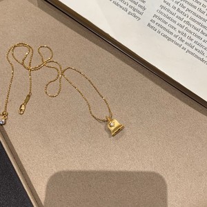 Collana Trendy Italiana con Campanella dei Desideri per Donne, Elegante Ciondolo a Campana Placcato Oro con Diamanti - Product Image 3