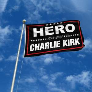 ธงฮีโร่ชาร์ลี เคิร์ก แพทริออต ขนาด 3x5 ฟุต ผลิตจากโพลีเอสเตอร์ เป็นมิตรกับสิ่งแวดล้อม พร้อมห่วงตาไก่ 2 จุด สำหรับตกแต่งภายใน/ภายนอก บ้าน สวน ถนน - Product Image 4