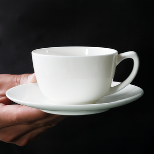 ถ้วยชาคาปูชิโน่อิตาลีพร้อมชุดจานรองแก้วกาแฟถ้วยชาเซรามิกสีขาวแบบแบนออกแบบได้ตามต้องการ - Product Image 3