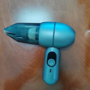 Aspiradora de Coche Multifunción Inalámbrica Portátil con Martillo de Seguridad y Cortador de Cinturones - Product Image 1