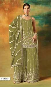 Heavy Faux Georgette con trabajo de secuencia de bordado pesado de 3mm con traje paquistaní de seda Santoon - Product Image 4