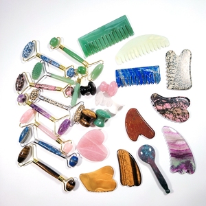 Diy <span class=keywords><strong>Gua</strong></span> <span class=keywords><strong>Sha</strong></span> Meilleurs avantages <span class=keywords><strong>de</strong></span> l'utilisation du rouleau <span class=keywords><strong>de</strong></span> jade pour la beauté - Product Image 2