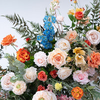 Arche florale de fleurs artificielles orange pour mariage, toile de fond, vente en gros, conception personnalisée, décoration événementielle, fournisseur d'usine, commande en gros