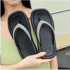 Sandalias de Mujer Modernas para Verano, Estilo Informal, Versátiles, de Suela Blanda, Planas, de Alta Gama, con Pedrería - Product Image 5