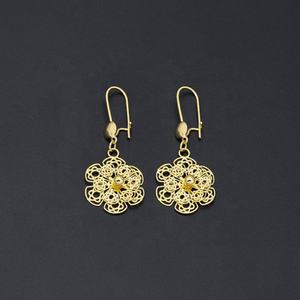 JXX 2024 Novedad: Pendientes de gancho grandes de latón con diseño floral, proveedor de oro, precio al por mayor - Product Image 3