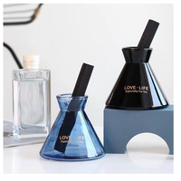 Flacon de parfum d'aromathérapie en forme de trompette de 200 ml, flacon en verre à parfum volatile en rotin