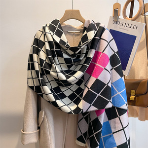 Fabricante nueva bufanda <span class=keywords><strong>de</strong></span> moda <span class=keywords><strong>para</strong></span> mujer vestido <span class=keywords><strong>de</strong></span> noche <span class=keywords><strong>fiesta</strong></span> Pashmina lana diseñador bufanda <span class=keywords><strong>de</strong></span> invierno - Product Image 3