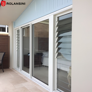 Persianas Verticales de Aluminio con Malla de Vidrio Templado a Medida Rolansini para Baño - Product Image 3