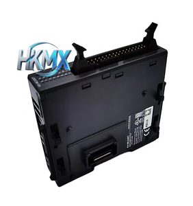 Unidad de Expansión de Salida KEYENCE KV-NC32ET, Salida de 32 Puntos, Tipo de Conector Nuevo - Product Image 1