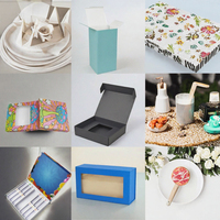 Boîte d'emballage de luxe en carton rigide, style livre, avec couvercle magnétique pliable, en carton couché avec pelliculage mat et dorure à chaud personnalisée