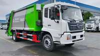 Camion compacteur de déchets Howo 10cbm 4x2 à moteur manuel à prix avantageux