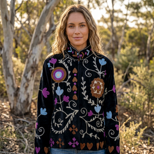 Veste en velours brodée de fleurs pour femmes, col mandarin, fermeture éclair, manches longues, style chic prairie d'automne - Product Image 1