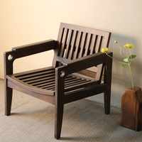 Canapé-lit moderne minimaliste en bois massif, revêtement en cuir, coussin moelleux, structure ergonomique robuste pour salon et chambre à coucher