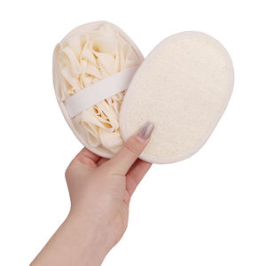 1PC Natural Loofah Body Shower Scrubber Soft Bath Exfoliating Sponge with Hook Towel Bath Brushes & Scrubbers Merchandise - Product Image 1