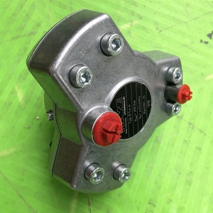 Bomba de Engranajes Internos 01-PHP1-25-F-H-R-M-A para Equipos Hidráulicos, 8.2 de Desplazamiento, 3600 de Caudal, Original, Nueva - Product Image 3