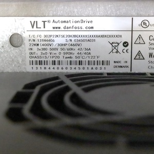 Convertidor de Frecuencia de Accionamiento de CA Original Danfoss 131H4406 VLT 2807 VFD, Controlador de Motor, Automatización Industrial - Product Image 4