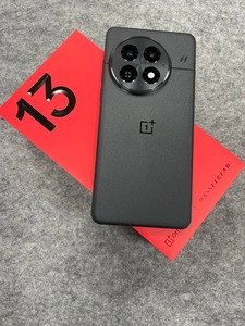 OnePlus 13 รุ่น Global มือสอง หน้าจอ 6.82 นิ้ว 100W 120Hz แบตเตอรี่ 6000mAh รองรับ 5G ปลดล็อคแล้ว - Product Image 2