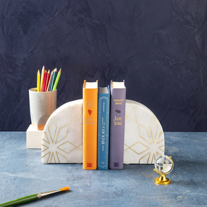 Juego de 2 sujetalibros decorativos de mármol blanco AK Brass, sujetalibros de mármol únicos para biblioteca, estantería, decoración del hogar - Product Image 1