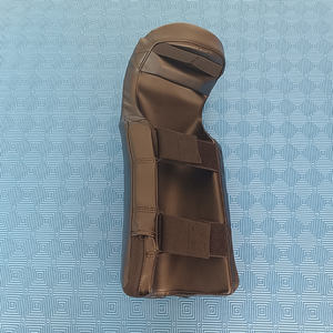 带有定制标志的武术护臂手套 - Product Image 3