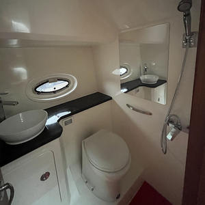 Le chasseur de gros poissons de 42 pieds : Explorateur de pêche sportive robuste 2024 |   Équipé pour la victoire avec Livewell et <span class=keywords><strong>Pro</strong></span> Electronics - Product Image 6