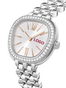 Reloj de Cuarzo de Lujo Personalizado para Mujer, Diseño Ovalado, Resistente al Agua, con Diamantes de Imitación, Regalo para Mujer. - Product Image 3
