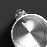 Bouilloire électrique intelligente sans fil de 1,7 L double couche anti-chaleur en acier inoxydable 304 de grande capacité pour garder au chaud pour un usage domestique