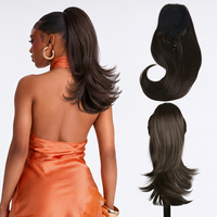 Extensions de cheveux synthétiques en queue de cheval Julianna, en fibres japonaises Futura, résistantes à la chaleur, naturelles, bouclées, à plusieurs couches, avec cordon de serrage