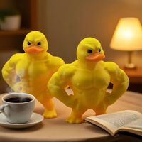 Statue de canard jaune musclé originale, décoration de tableau de bord de voiture, pour les passionnés de gym, les adolescents, cadeau fantaisie