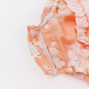 Pinuotu Baby Girls Bubble pagliaccetto abito da bambino floreale in pizzo con orlo e grembiulato tutina da principessa - Product Image 5