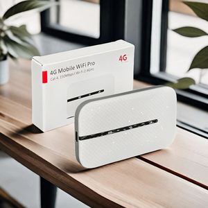 New 4G xách tay mifis Cat4 OEM <span class=keywords><strong>USB</strong></span> Type-C 4G di động wifi router với khe cắm thẻ Sim Túi 2100mAh Túi Wifi 4G router - Product Image 1