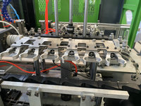 Machine de soufflage de bouteilles PET à petite capacité 350 ml, 6000 BPH, haute vitesse, 6 cavités, entièrement automatique, facile à utiliser, à économie d'énergie