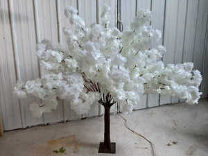 Table de restaurant réaliste, luxueuse et durable avec <span class=keywords><strong>un</strong></span> <span class=keywords><strong>olivier</strong></span> artificiel comme pièce maîtresse pour la décoration de mariage - Product Image 4